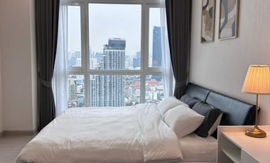For rent 1 bed condo in Bang Rak, Bangkok