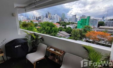 Condo en alquiler de 3 habitaciones en Watthana, Bangkok