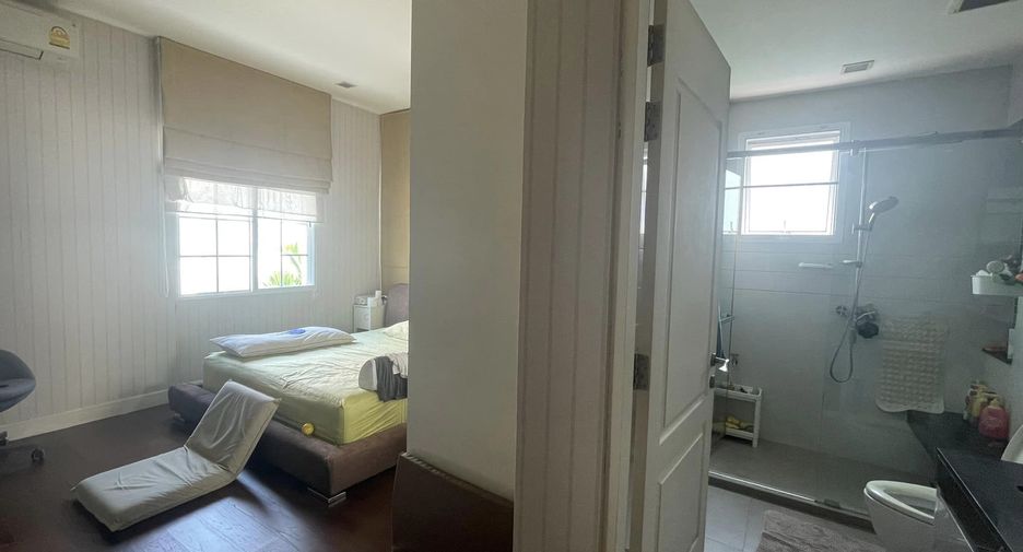 Casa en alquiler de 4 habitaciones en Bang Phli, Samut Prakan
