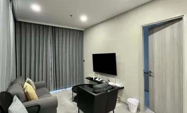For rent 2 bedrooms condo in Huai Khwang, Bangkok