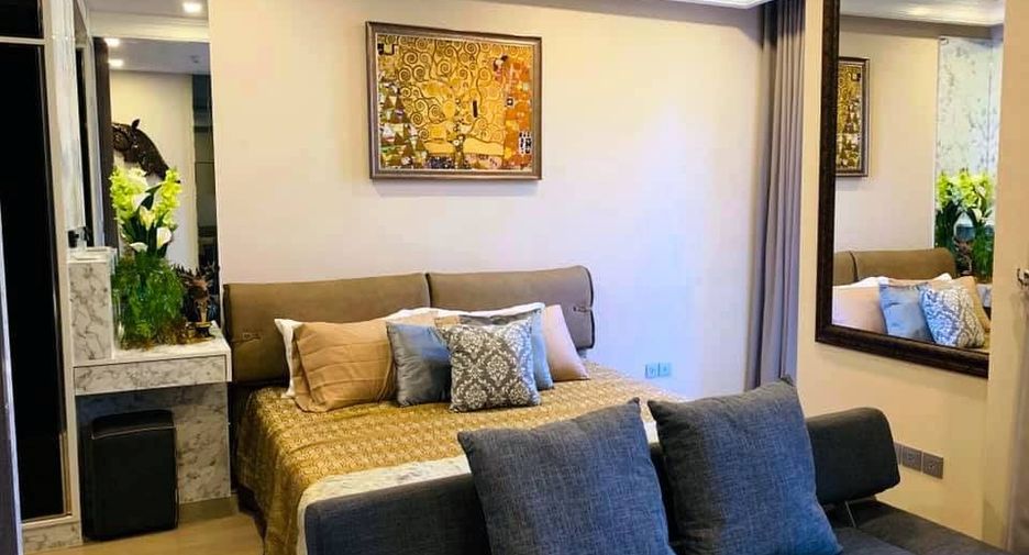 Condo en alquiler de 1 habitaciones en Khlong Toei, Bangkok