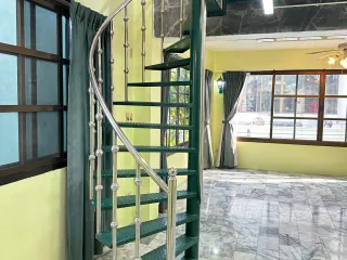 For sale and for rent 3 bedrooms townhouse in Din Daeng, Bangkok
