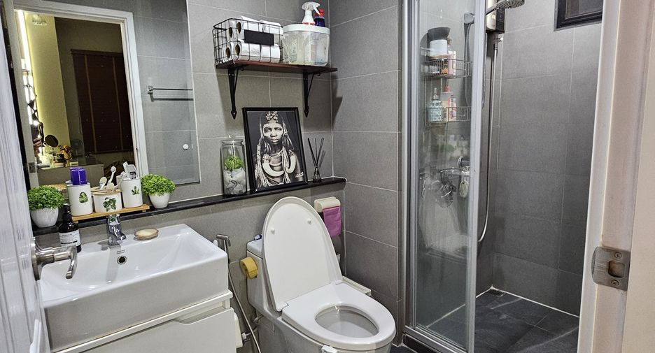 For sale and for rent 4 bedrooms house in Bang Phli, Samut Prakan