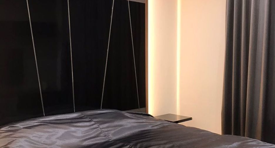 For rent 2 bedrooms condo in Yan Nawa, Bangkok