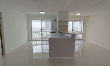 出租 2 卧室 公寓式住宅 在 Khlong Toei, 曼谷