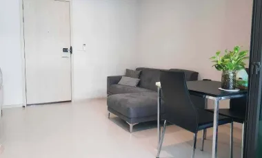 For rent 1 bed condo in Yan Nawa, Bangkok