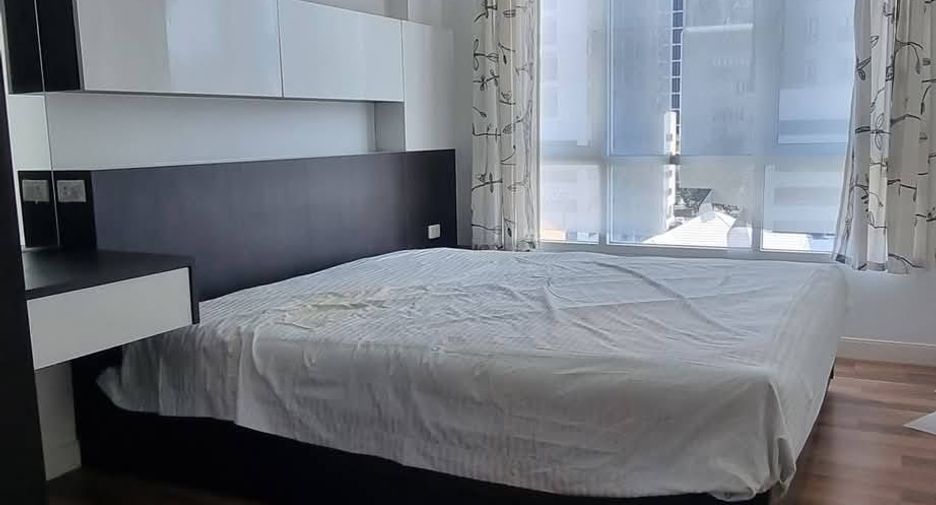 For rent 1 bed condo in Phaya Thai, Bangkok