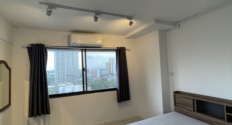 For rent 2 bedrooms apartment in Khlong Toei, Bangkok