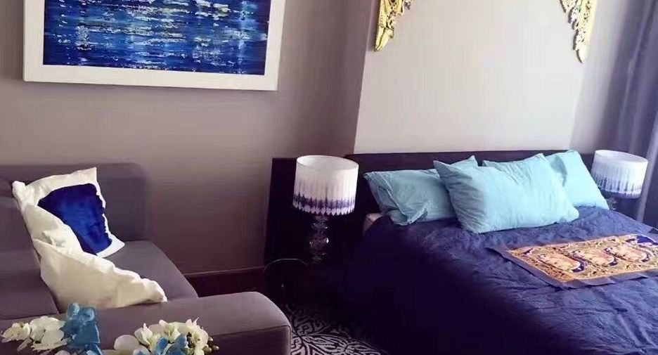 Condo en alquiler de 1 habitaciones en Bang Rak, Bangkok