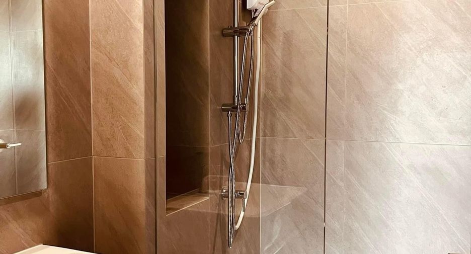 For rent 1 bed condo in Bang Rak, Bangkok