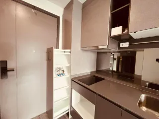 For rent 1 bed condo in Bang Rak, Bangkok