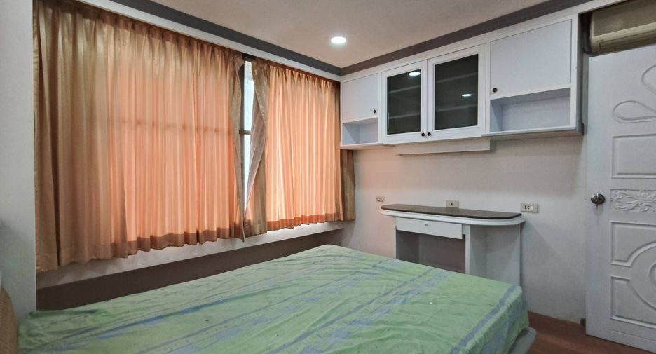 ให้เช่า 3 ห้องนอน คอนโด ใน วัฒนา, กรุงเทพฯ