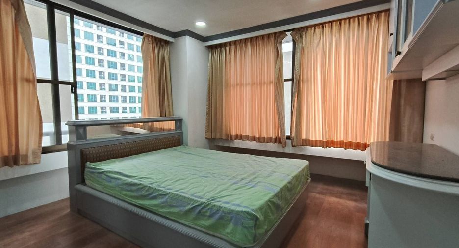 ให้เช่า 3 ห้องนอน คอนโด ใน วัฒนา, กรุงเทพฯ