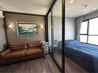 Wohnung zur Miete mit Studio in Watthana, Bangkok