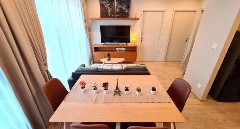 For rent 2 bedrooms condo in Ratchathewi, Bangkok