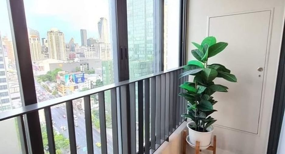 For rent 2 bedrooms condo in Ratchathewi, Bangkok
