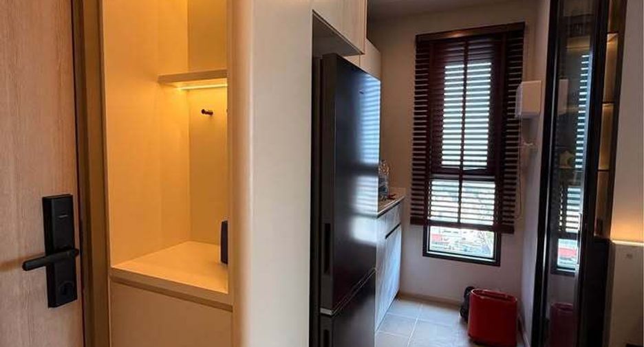 Condo en alquiler de 1 habitaciones en Phra Khanong, Bangkok