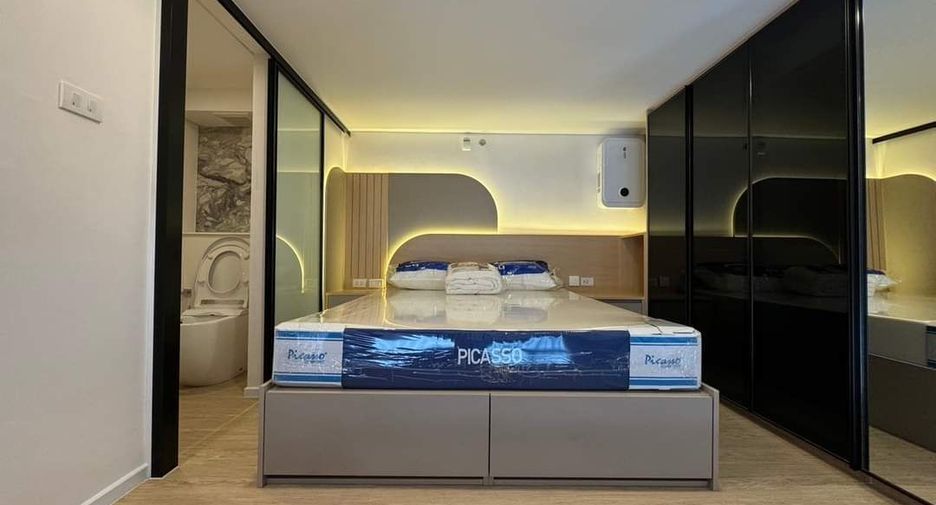 For rent 1 bed condo in Huai Khwang, Bangkok