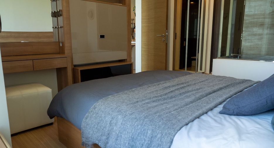 For rent 1 bed condo in Phra Khanong, Bangkok