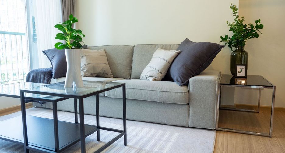 For rent 1 bed condo in Phra Khanong, Bangkok