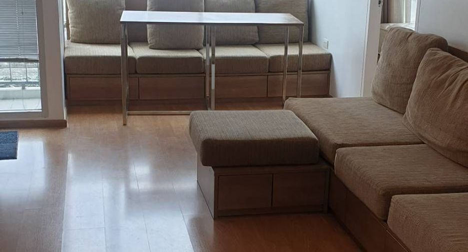 For rent 2 bedrooms condo in Watthana, Bangkok