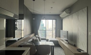 For rent 1 bed condo in Pathum Wan, Bangkok