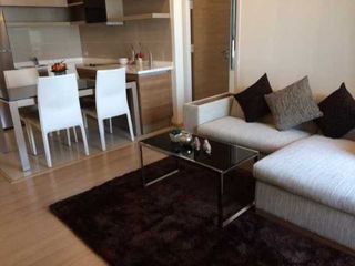 For rent 2 bedrooms condo in Phra Khanong, Bangkok