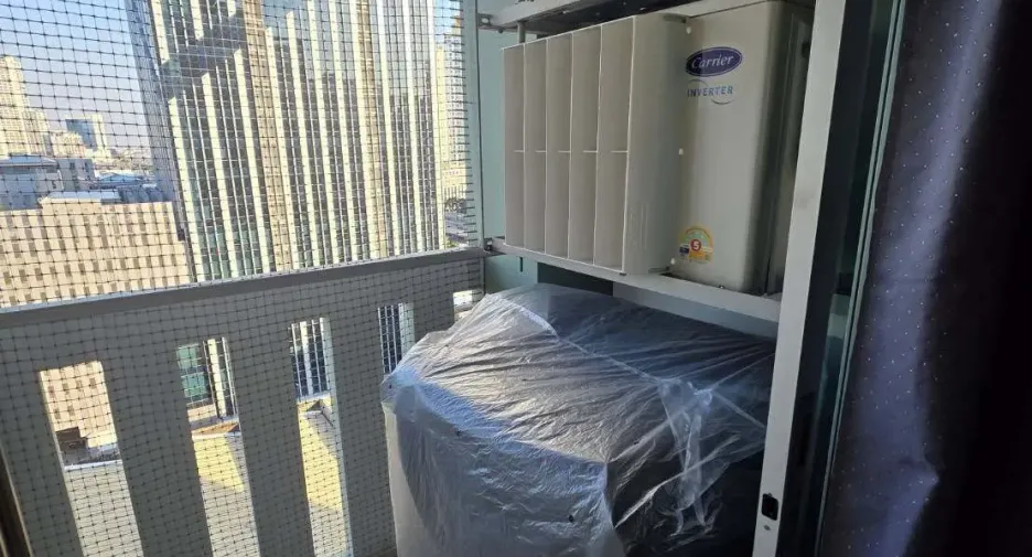 Condo en alquiler de 1 habitaciones en Huai Khwang, Bangkok