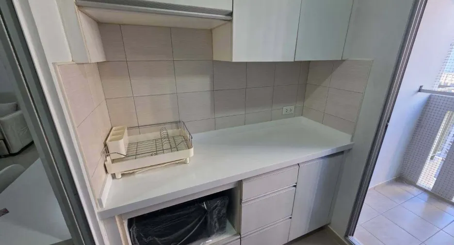 Condo en alquiler de 1 habitaciones en Huai Khwang, Bangkok