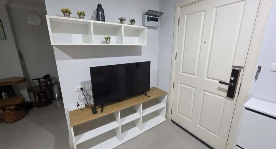 Condo en alquiler de 1 habitaciones en Huai Khwang, Bangkok