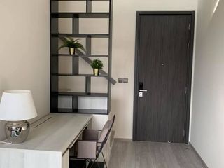 À louer 1 chambre condo à Phra Khanong, Bangkok