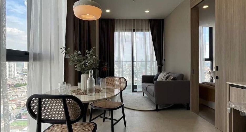 For rent 1 bed condo in Pathum Wan, Bangkok