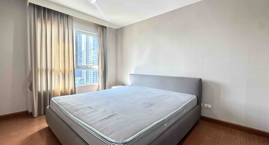 Wohnung zur Miete mit 1 Zimmer in Huai Khwang, Bangkok