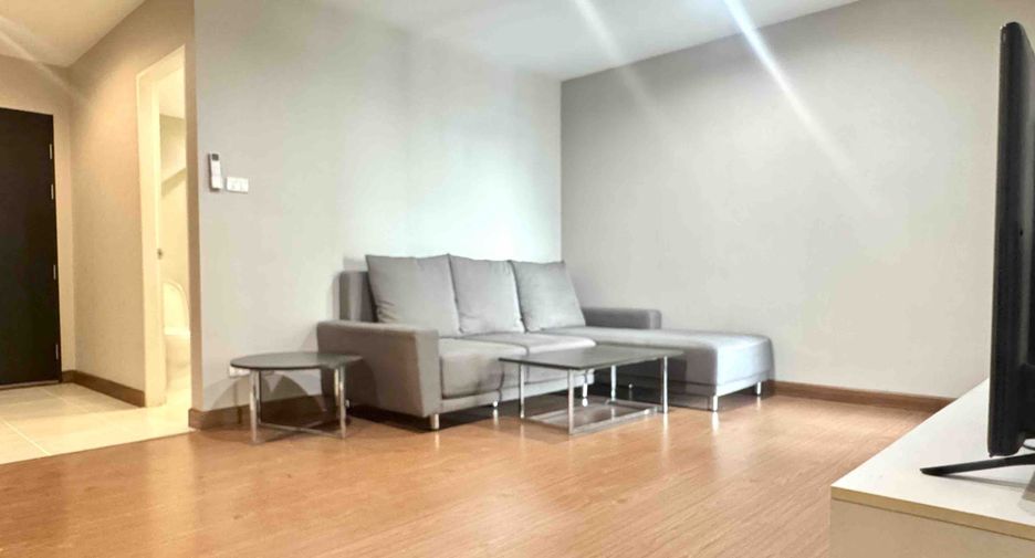 Wohnung zur Miete mit 1 Zimmer in Huai Khwang, Bangkok