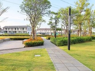 出租 3 卧室 联排别墅 在 Bang Phli, Samut Prakan