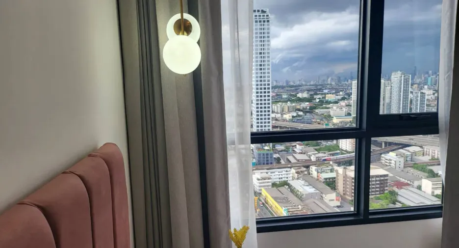 For rent 1 bed condo in Watthana, Bangkok