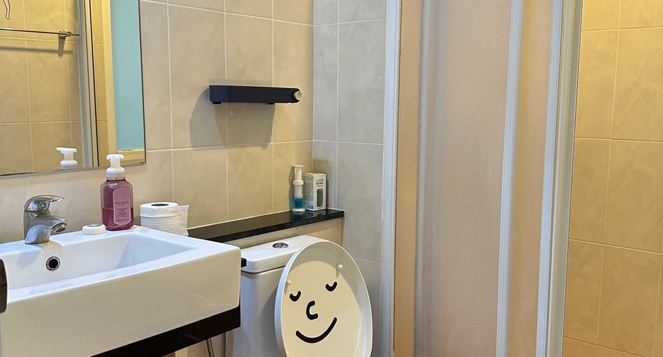 For rent 1 bed condo in Bang Rak, Bangkok