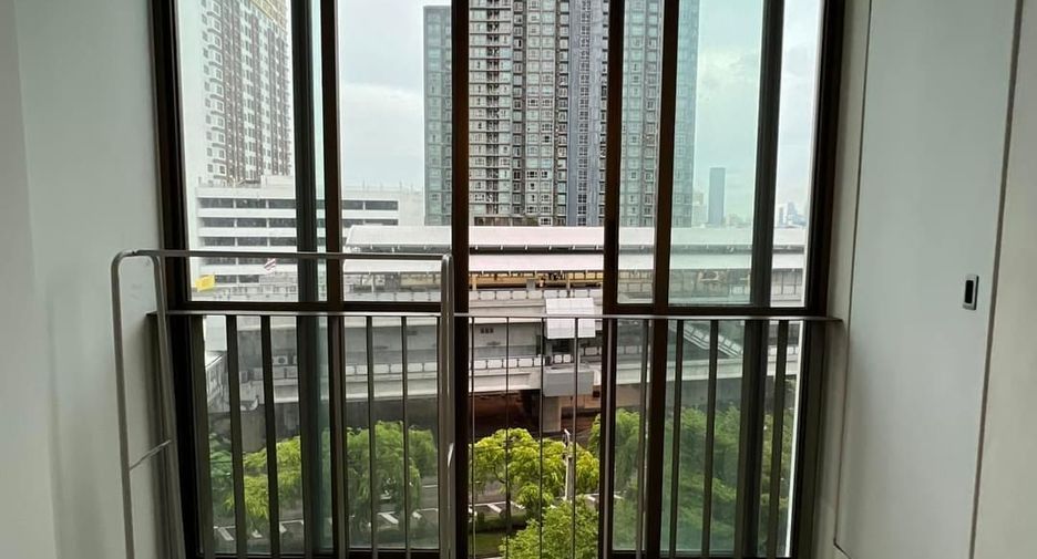 For rent 1 bed condo in Khlong San, Bangkok