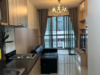 For rent 1 bed condo in Khlong San, Bangkok