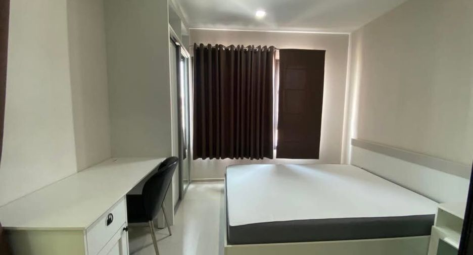 For rent studio condo in Yan Nawa, Bangkok