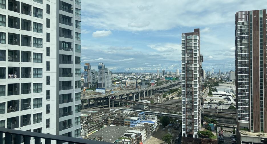 出租 2 卧室 公寓 在 Bang Na, 曼谷
