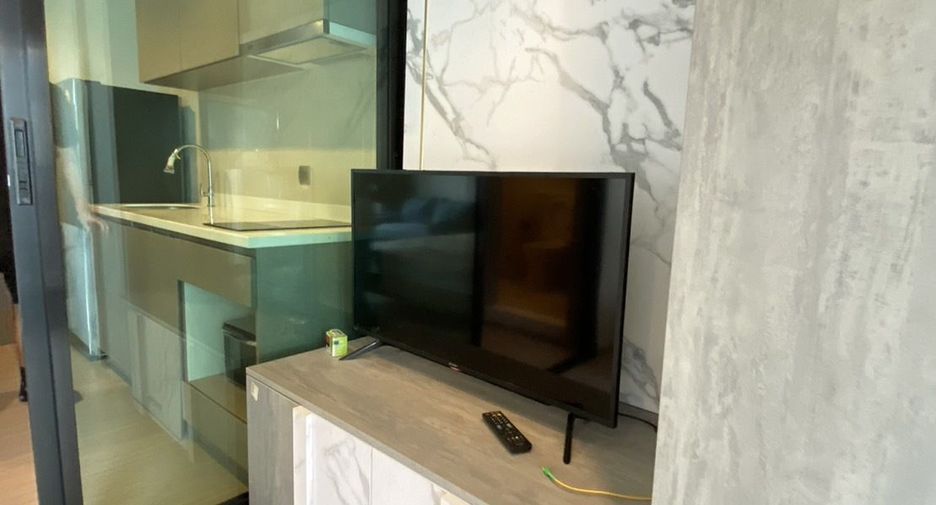 Condo en alquiler de estudio en Huai Khwang, Bangkok