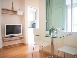 For rent 1 Beds condo in Phaya Thai, Bangkok