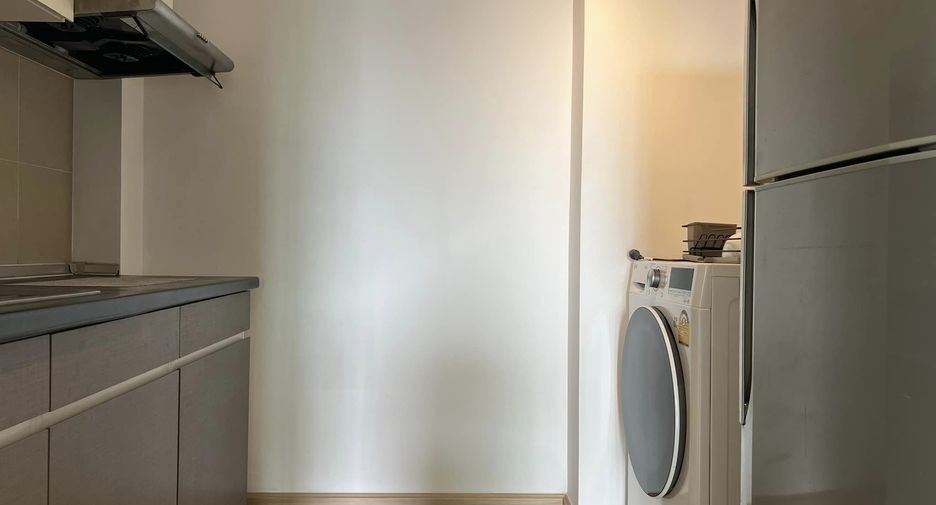 For rent 2 bedrooms condo in Phasi Charoen, Bangkok