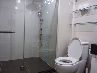 For rent 3 bedrooms condo in Yan Nawa, Bangkok