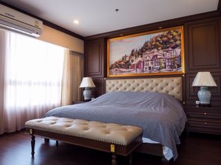 For rent 3 bedrooms condo in Yan Nawa, Bangkok