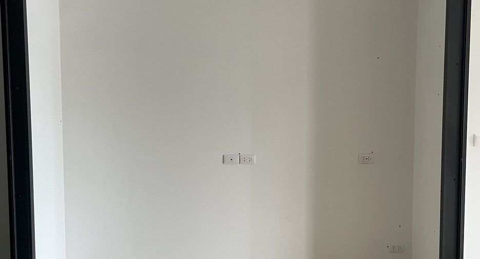 For rent 1 bed condo in Ratchathewi, Bangkok