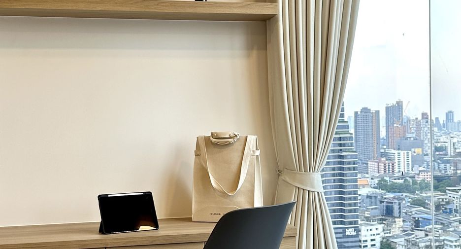 For rent 1 bed condo in Ratchathewi, Bangkok