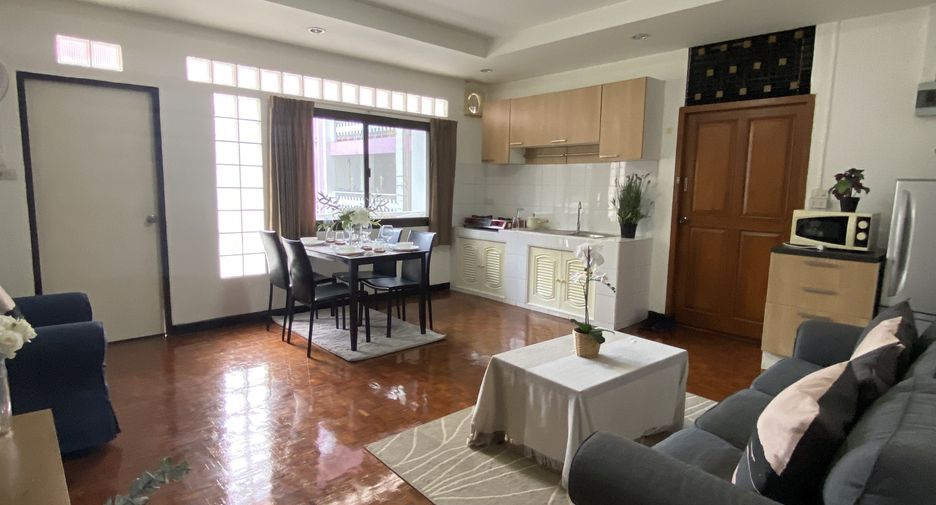 For rent 1 bed condo in Watthana, Bangkok