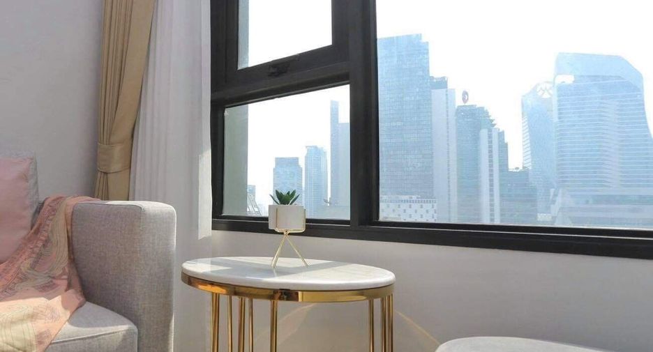 Wohnung zur Miete mit 1 Zimmer in Pathum Wan, Bangkok
